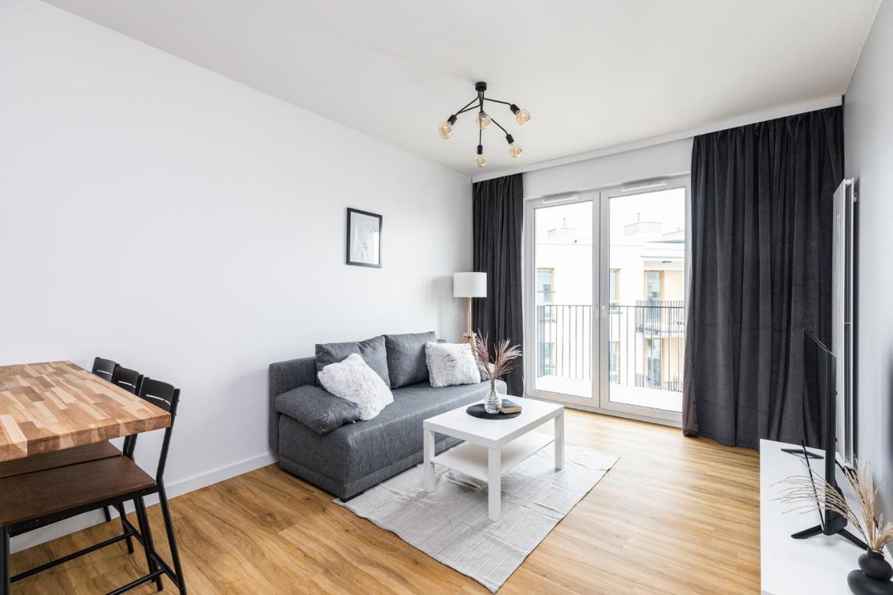 Superapart Stanislawa 1A Varsovie Extérieur photo